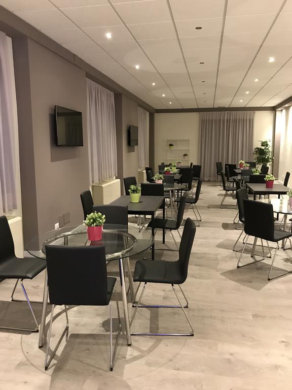 Novahotel Hotel 3*